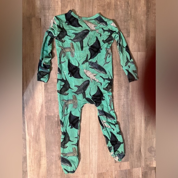 Dreamiere The Shark Side Convertible Footie Bamboo Size 0-3 Months - Picture 5 of 5